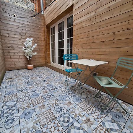 Charmante Maison A Haybes Exteriér fotografie