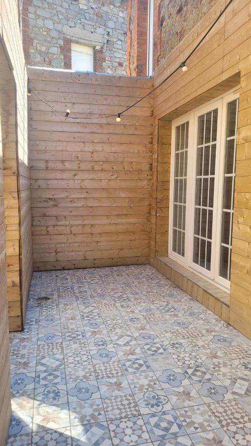 Charmante Maison A Haybes Exteriér fotografie